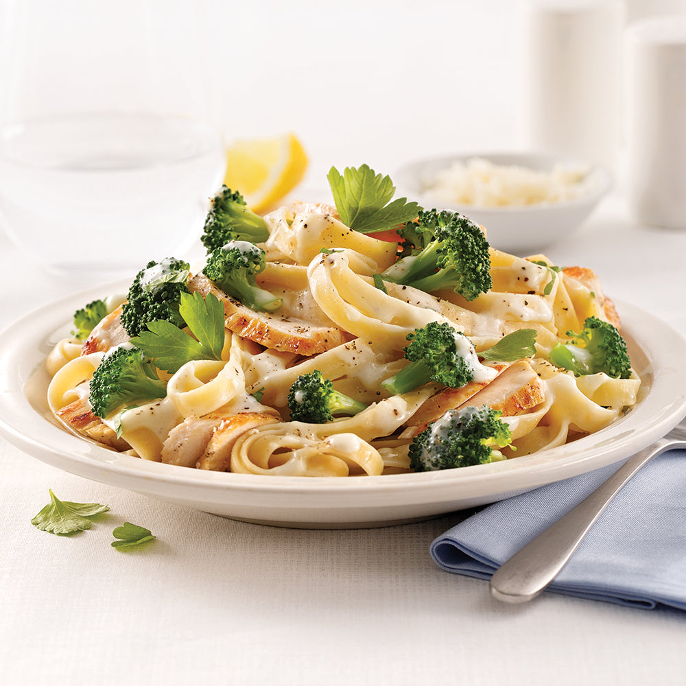 Pâtes Alfredo poulet et brocolis