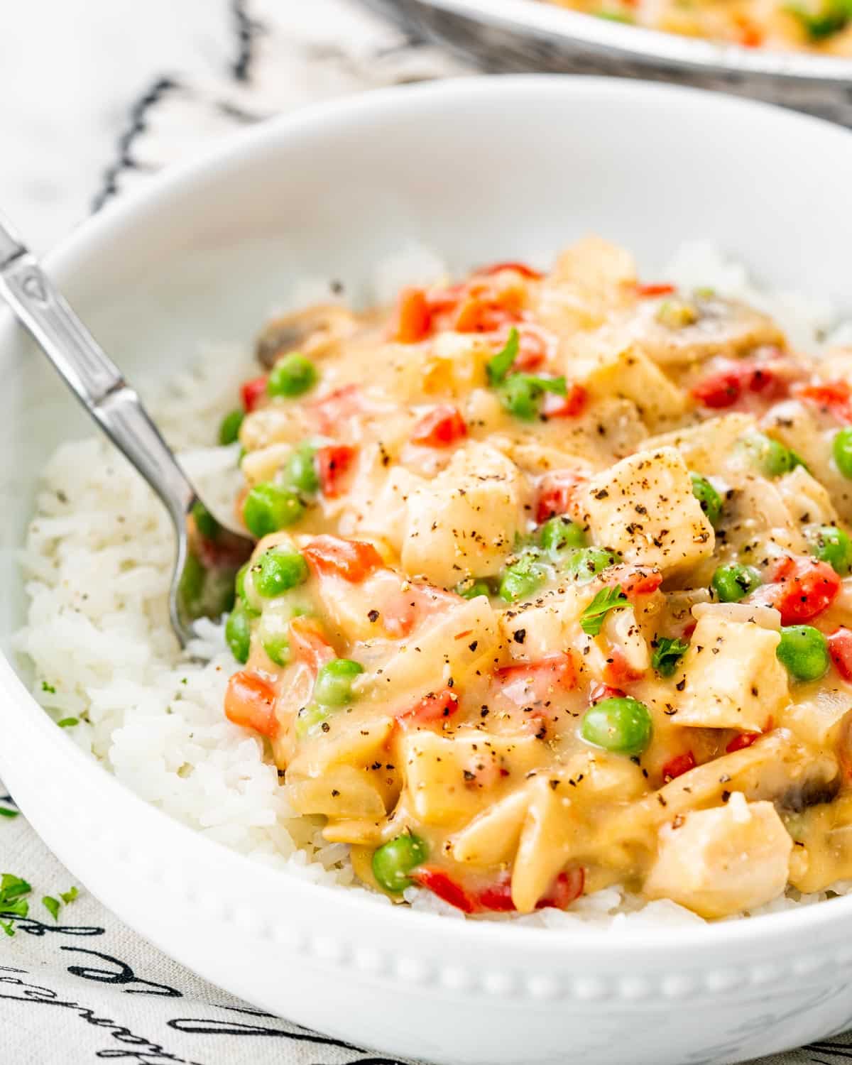 Poitrine de poulet à la King